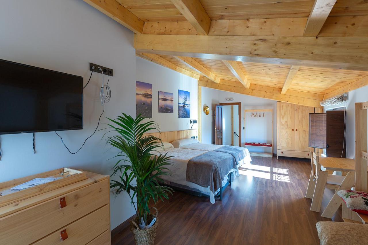 La Rosaleda León - - Сasa de vacaciones Hospital de Órbigo